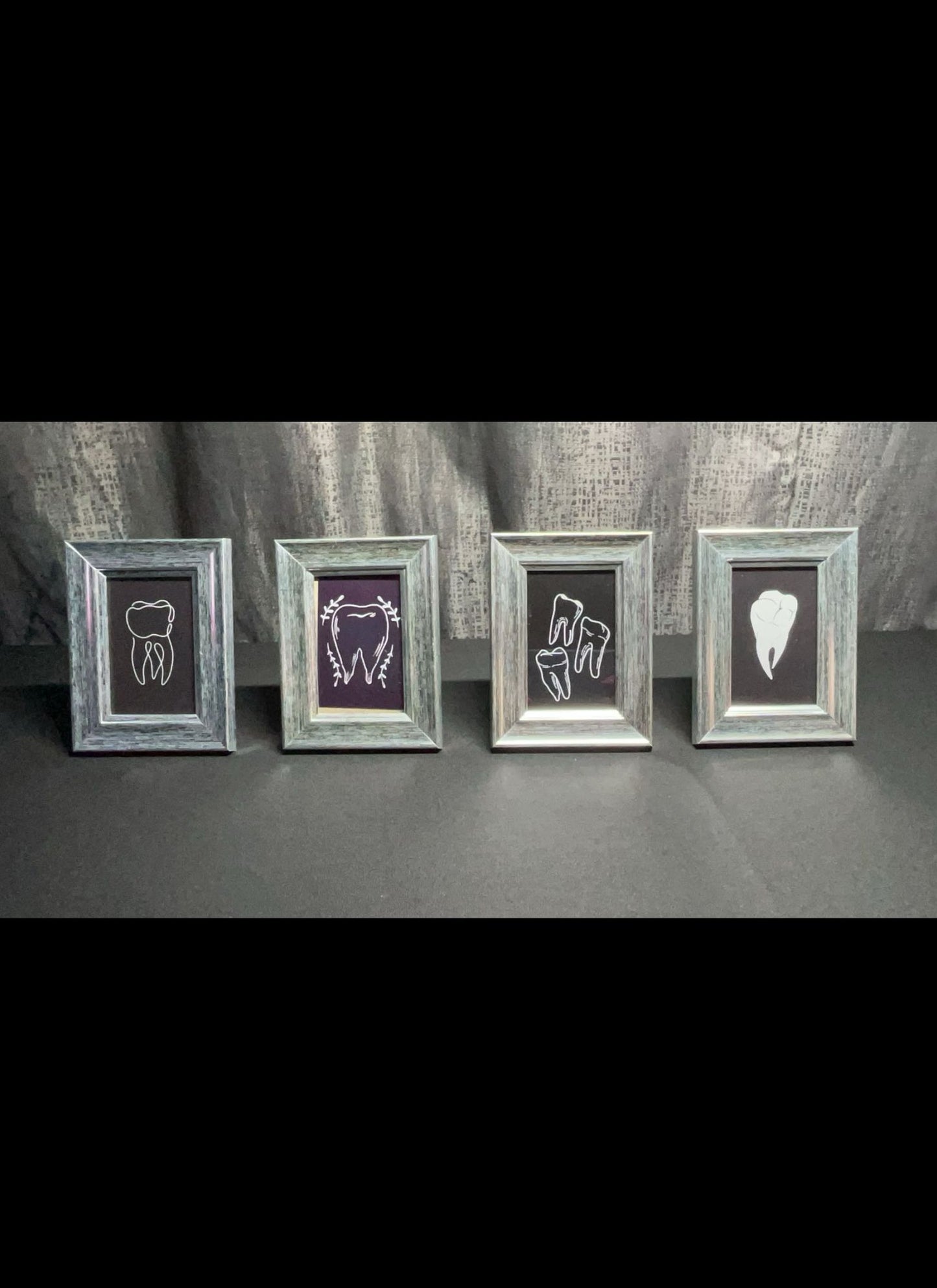 (Minimal Black and White Line Art Tooth Collection)
 4 Pack